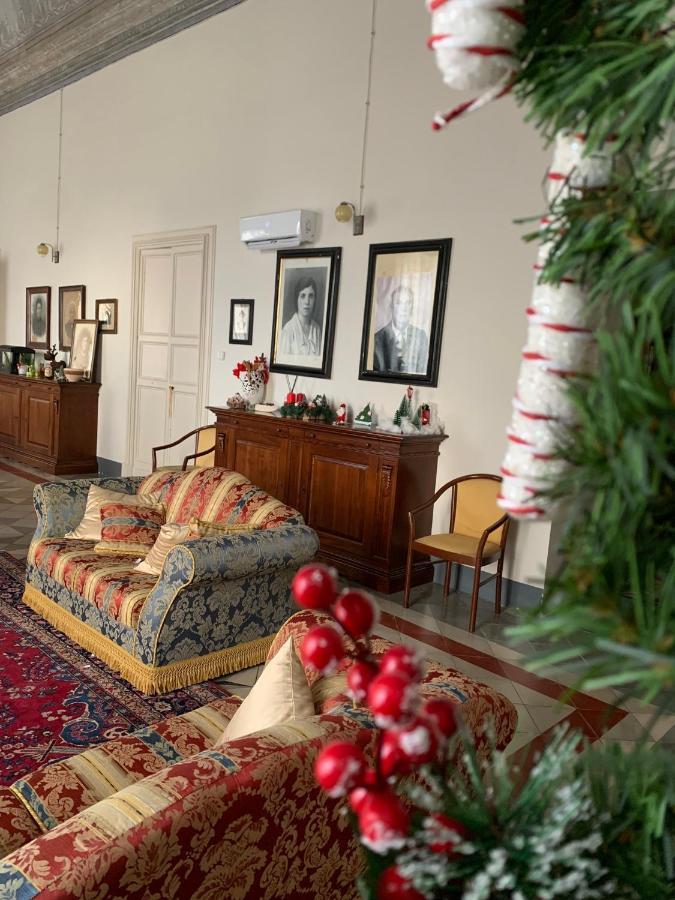La Dimora Del Barone Hotel Верноле Екстериор снимка