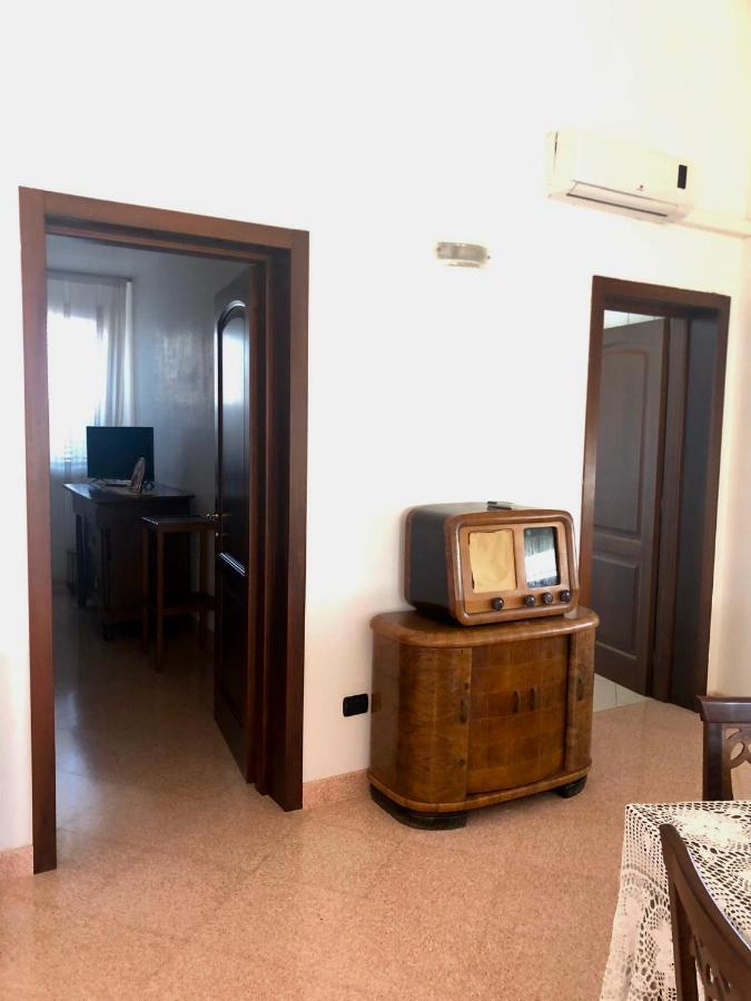 La Dimora Del Barone Hotel Верноле Екстериор снимка