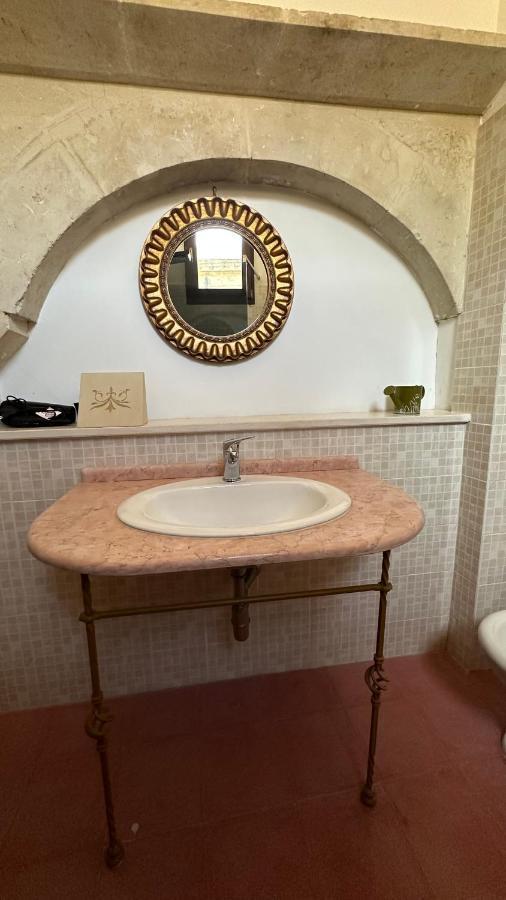 La Dimora Del Barone Hotel Верноле Екстериор снимка